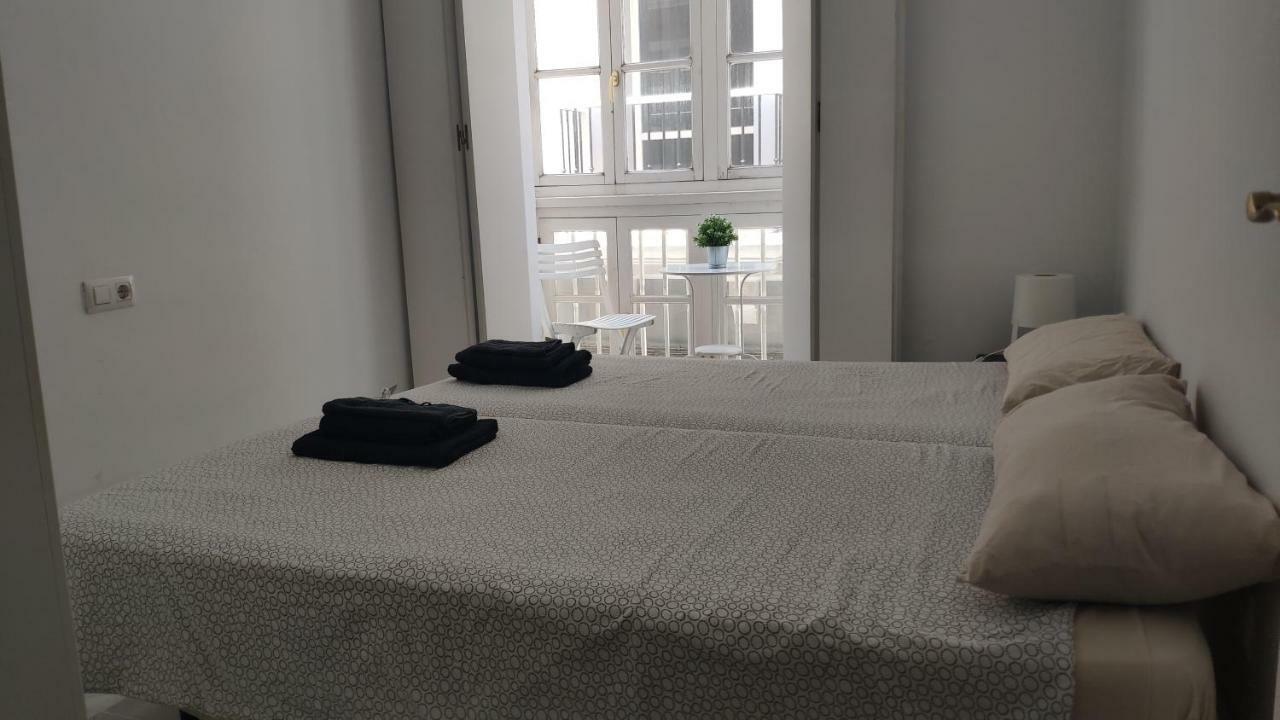 Apartamento El Gaditano Errante Cadiz Luaran gambar